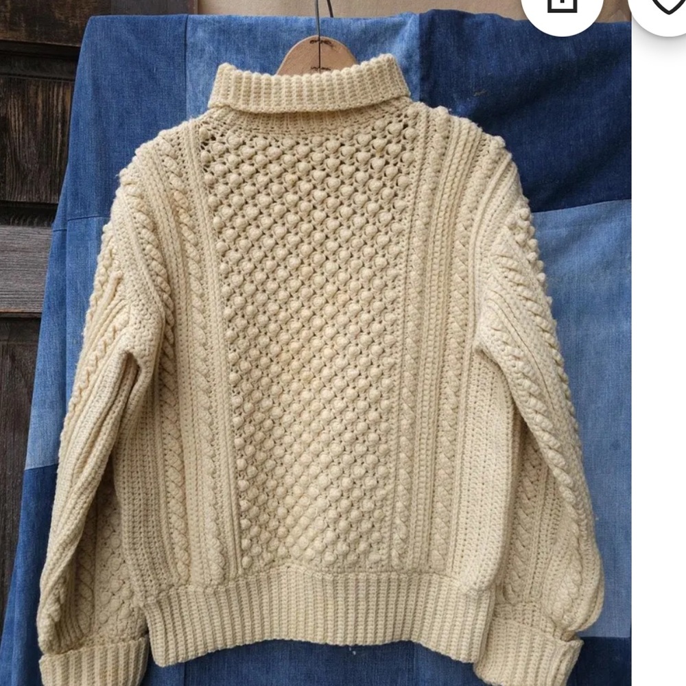 Vintage Hand Knitted Wool Popcorn/ Ball Cableknit RARE Turtleneck Cream Sweater